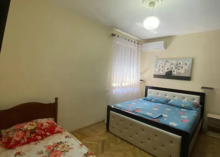 Nina Apartment *