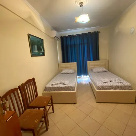 Nina Apartment Permet